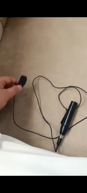 مايك ياباني نظيف