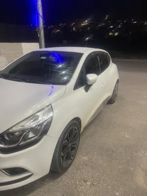 Used Renault Clio in Jenin