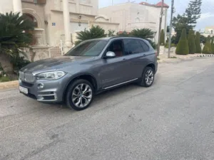 سيارة BMW X5 plug-in hybrid 2017 وارد وكالة وصيانة وكالة فحص كامل بإضافات كاملة