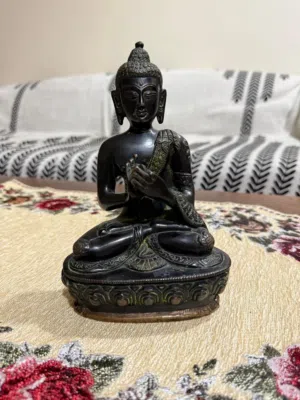 Metal Antique Statue (Negotiable)