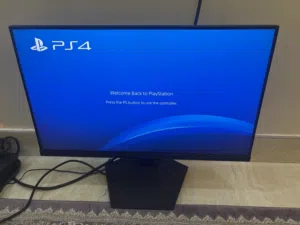 شاشه قيمنق ممتازه  مستعمله شوي