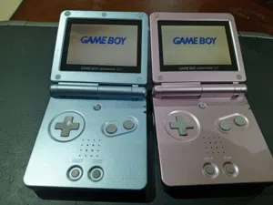 Game Boy Advanced SP101 شغالين بحالة ممتازة