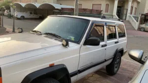 Used Jeep Cherokee in Al Jahra