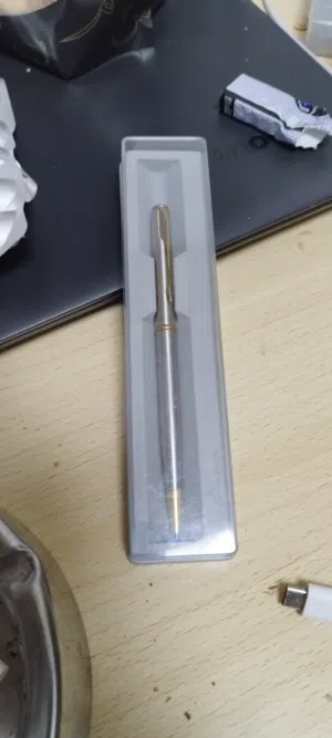 قلم حبر جاف رفيع باركر سونيت ستينلس ستيل مذهب