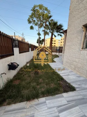 شقة / مميزة / 4نوم / ارضية / ترسات / موقع مميز / ضاحية النخيل
