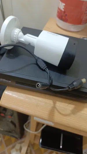 جهاز كاميرات دهوا ابو 8 كاميرات مع هارد 500 كيكا وكاميرا واحده