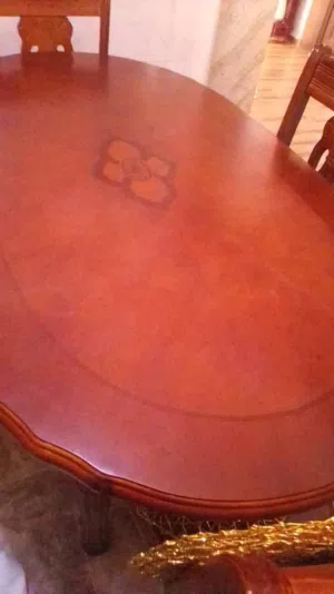 طاولة اكل طليانية للبيع