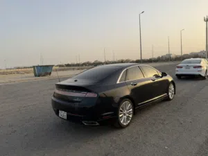 Used Lincoln MKZ in Farwaniya