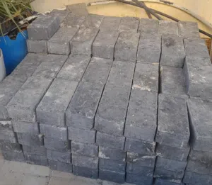 انترلوك يوجد كمية كبيرة