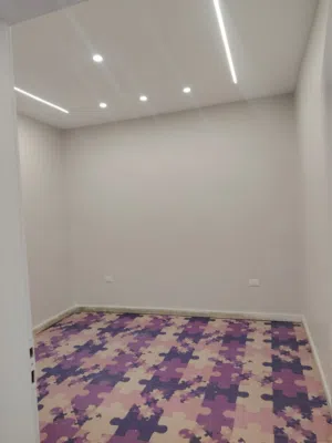 شقة مميزة للإيجار – جاهزة للسكن