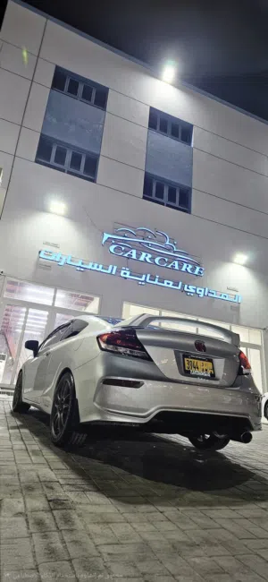 محل تلميع سيارات للبيع بكامل تجهيزات و الأوراق و سجل