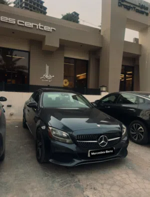 مارسدس C300 كلين للبيع بغداد