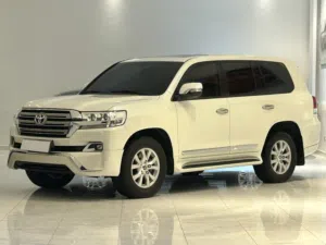 Toyota LANDCRUISER GXR V8 model 2017 FOR SALE