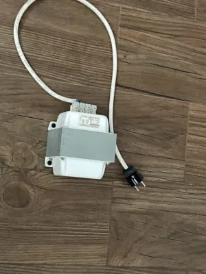 للبيع محول كهربائي (Autotransformer