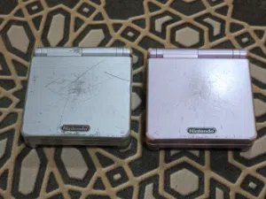 2 Nintendo Gameboy Advance SP