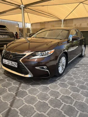 Used Lexus ES in Kuwait City