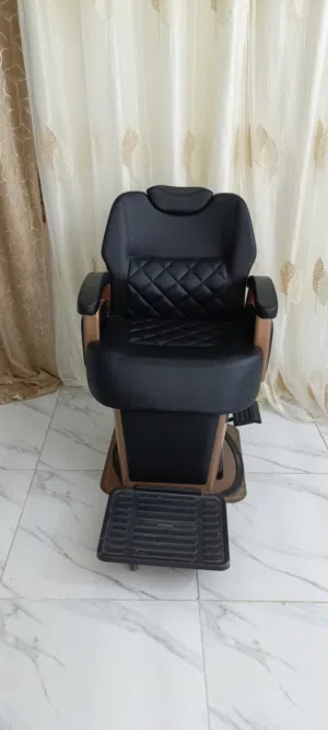 كرسي جلوس حلاقه السعر 250