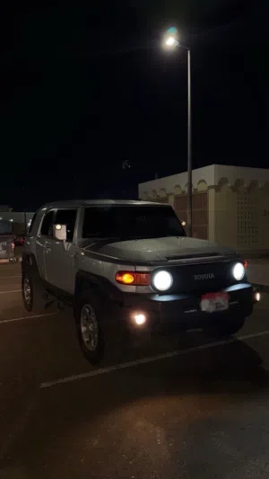 Used Toyota FJ in Al Ain