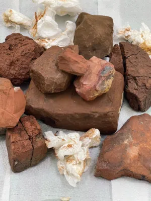 احجار للبيع