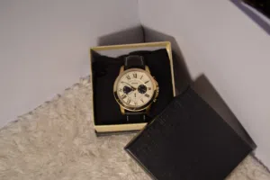 ساعة fossil Grant Chronograph ياباني اصلي نوع Chronograph بالصلاة على النبي