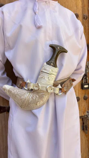 خناجر للبيع