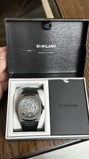 ساعة D1 milano