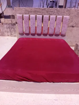 غرفة نوم مستعمل للبيع خشب لامينيت