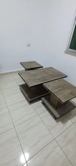 طاولات وسط وسيرفس
