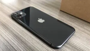 Apple iPhone 11 128 GB in Amman
