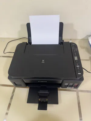 طابعة بحالة ممتازه