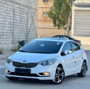 Used Kia K3 in Tripoli