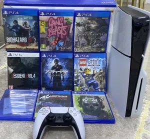 Ps5 slim disk with 9 games and box