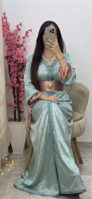 قفطان جزائري للعرايس و المدعوين