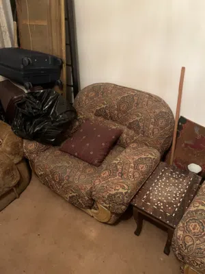 طقم كنب اسباني للبيع