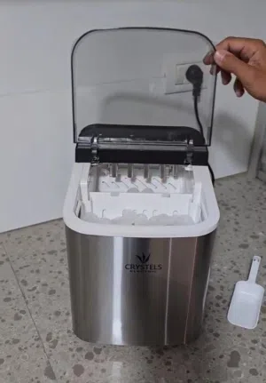 جهاز صانع الثلج السريع الاصلي الحجم الكبير ماركة كريستال العالمية CRYSTELS