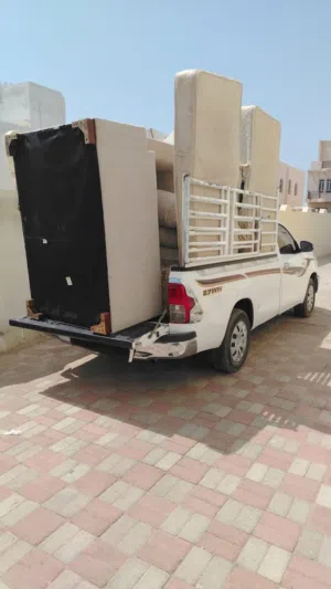 نقل عام بيكب غمارة كل أنحاء مسقط والداخلية. Public transport Pick-up Ghamrah all over Muscat.