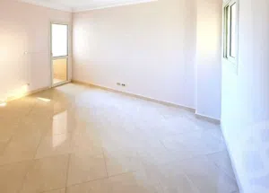 الشقة للبيع