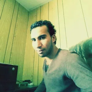 مصطفى سامي صادق 