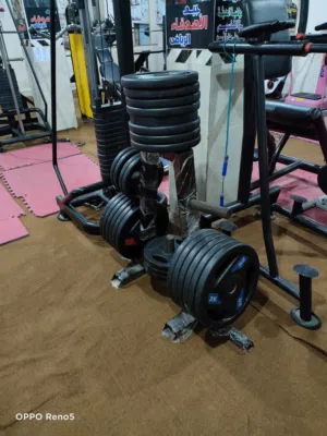 جيم كامل للبيع