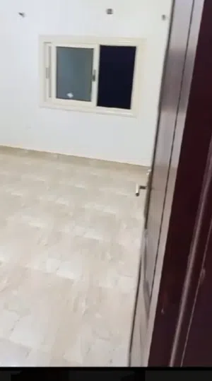 شقه للبيع بمدينه العبور
