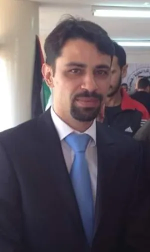 نائل عبدالحي راشد سنقرط 