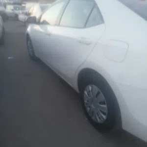 تويوتا كورولا موديل 2015