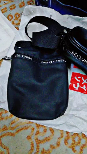 للبيع شنطه ماركة