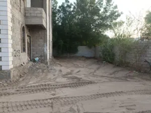 100 m2 4 Bedrooms Apartments for Sale in Aden Other