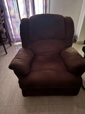 Recliner Single Used