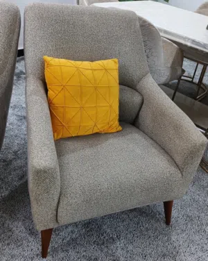 تخم قنفات موديل حديث  صناعة تركي بيع مستعجل من شركة آيدل هوم استعمال خفيف حجم القنفات مناسب و مريح