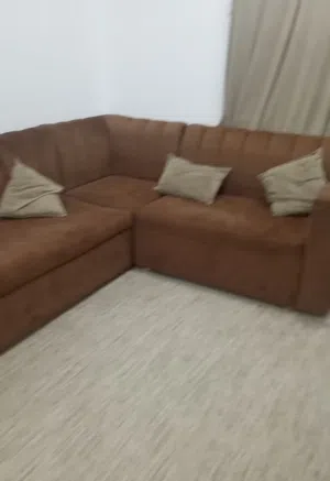 مجلس كبير مستعمل.