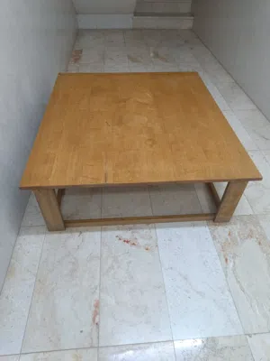Good Condition Wood Tabel