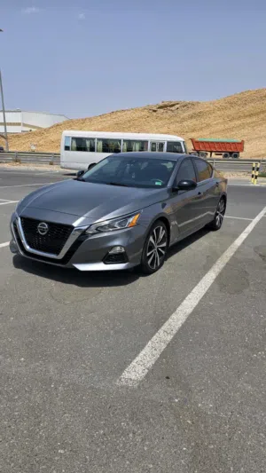 Used Nissan Altima in Muscat