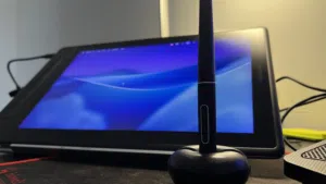 تابلت رسم مع قلم Huion Kamvas Pro 13